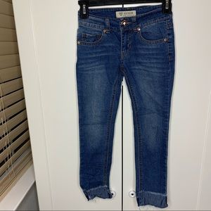 Girl’s Guess Raw Hem Skinny Jeans